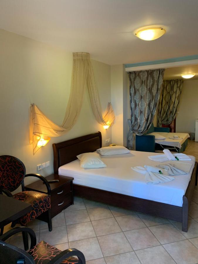 Giannis & Foteini Hotel อาฟิโตส ภายนอก รูปภาพ