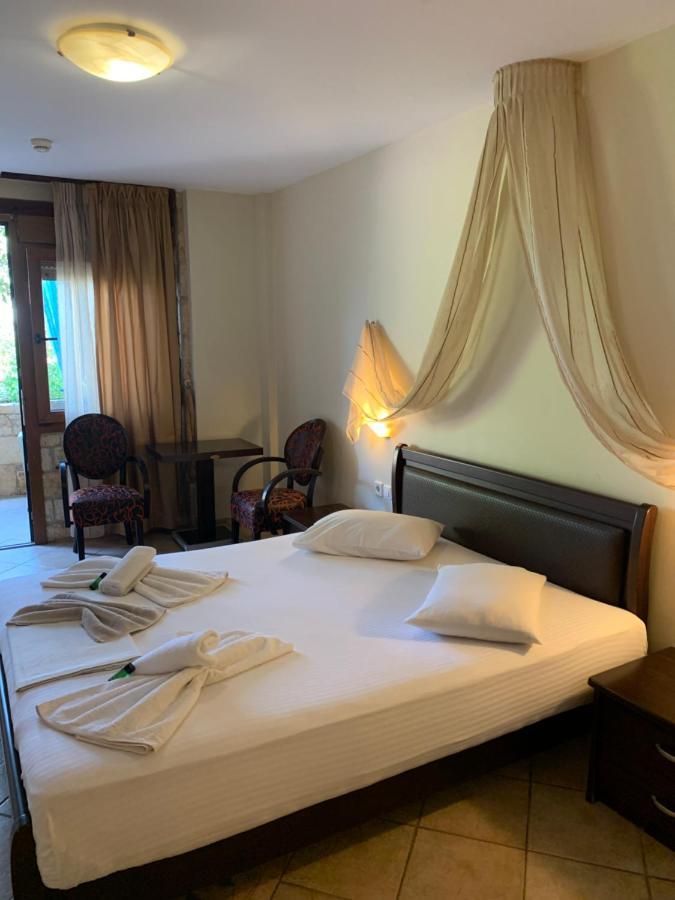 Giannis & Foteini Hotel อาฟิโตส ภายนอก รูปภาพ